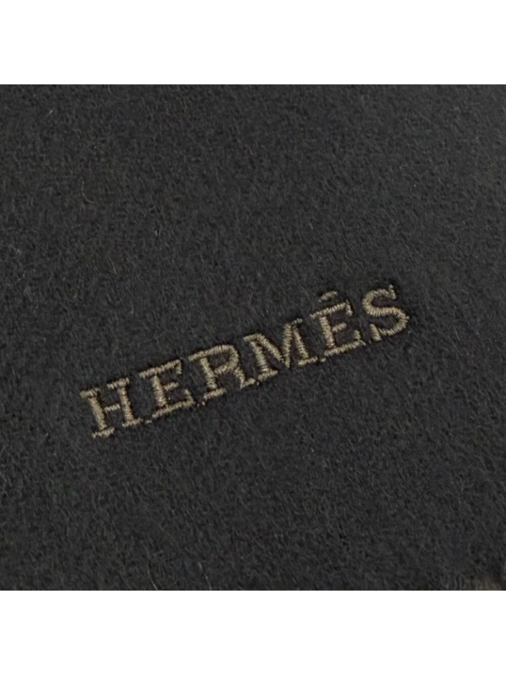 ★SOLD★ Hermes Cashmere Black Brown Ebony Leather Horsebit Logo Embroidery - Picture 5 of 8